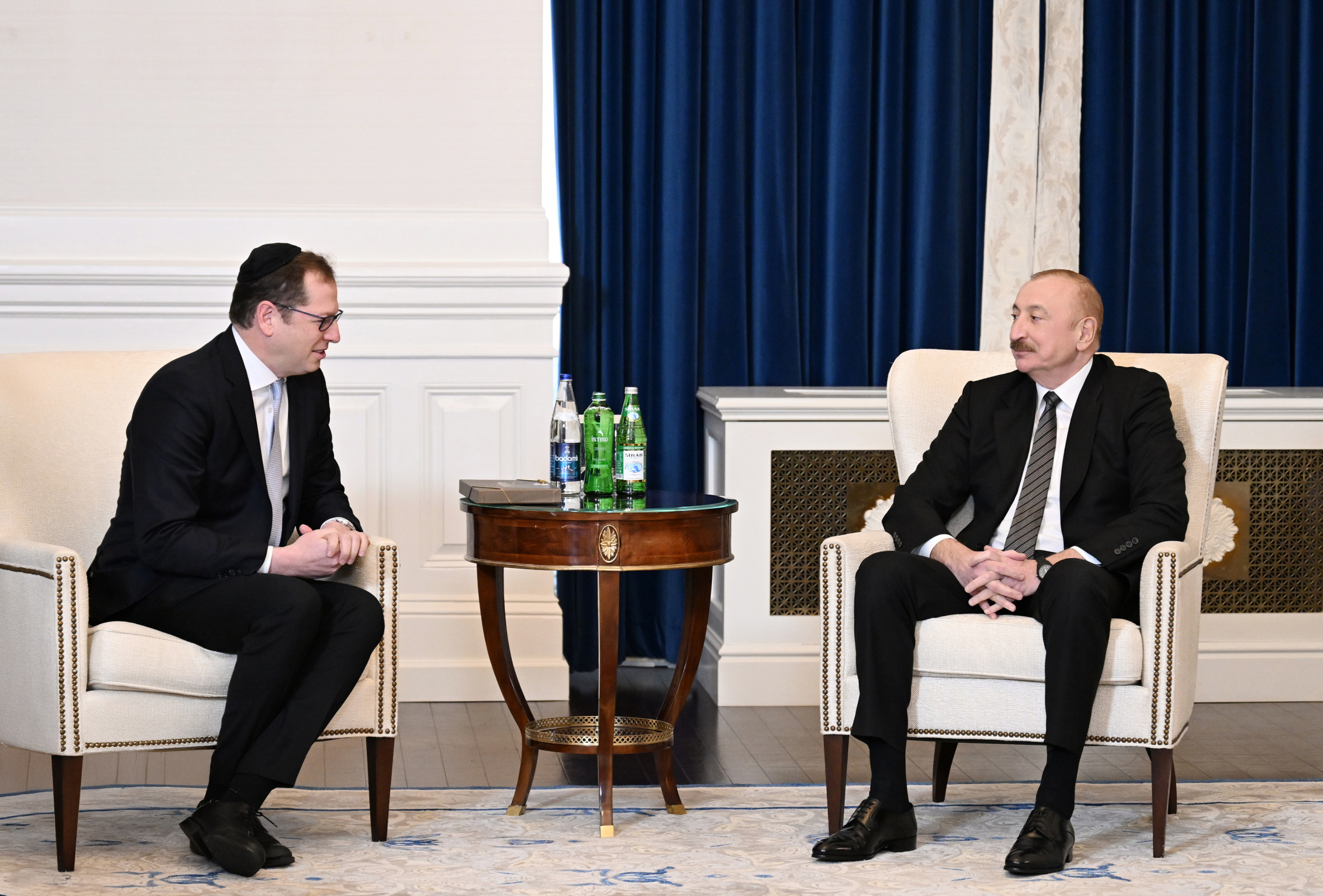 Президент Алиев провел в Вашингтоне встречу с Эллиотом Брандтом
