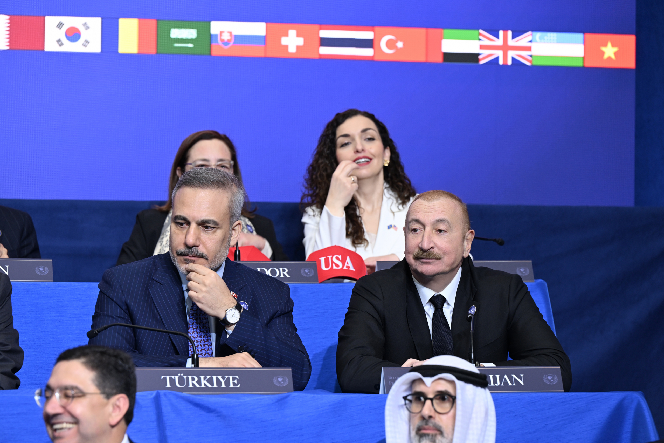 Ильхам Алиев на историческом заседании Совета мира