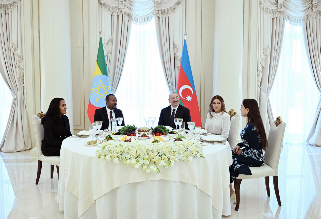 В честь премьер-министра Эфиопии дан официальный обед