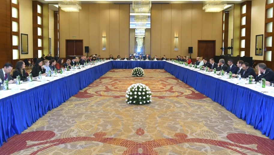 Азербайджан и США рассмотрели возможности взаимодействия в цифровых технологиях