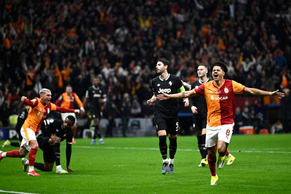 "Галатасарай" учинил разгром "Старой синьоре"