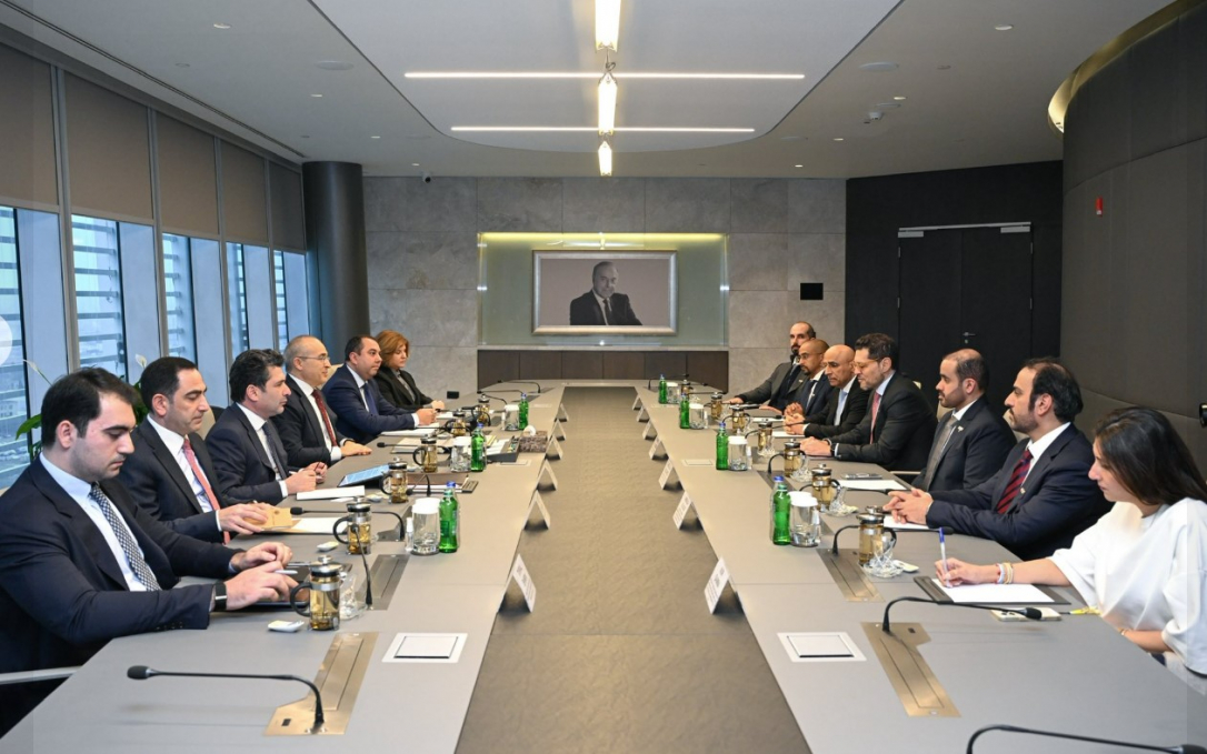 Азербайджан обсудил с ОАЭ перспективы инвестиций