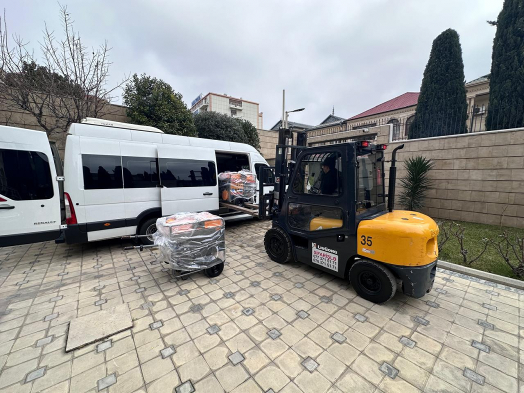 Азербайджан отправил Украине новую партию гуманитарной помощи