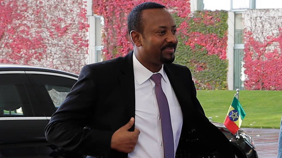 Премьер-министр Эфиопии прибыл в Баку