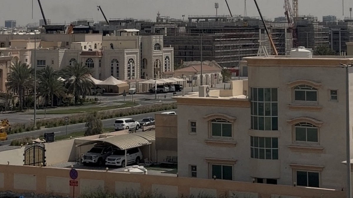 Израиль разбомбил школу в Иране, погибли 40 человек