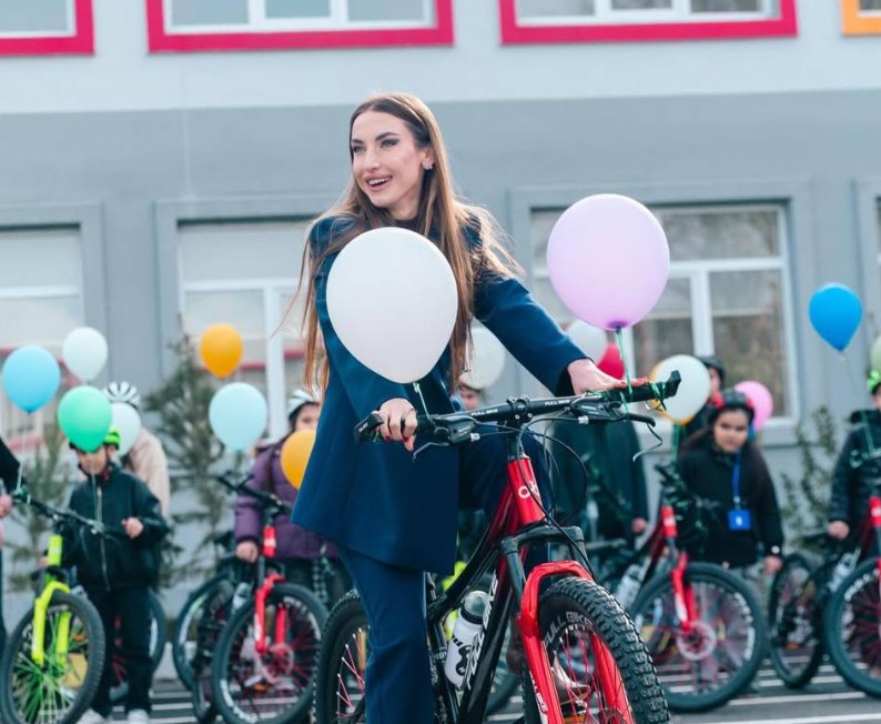 Алёна Алиева опубликовала кадры поездки в Гянджу