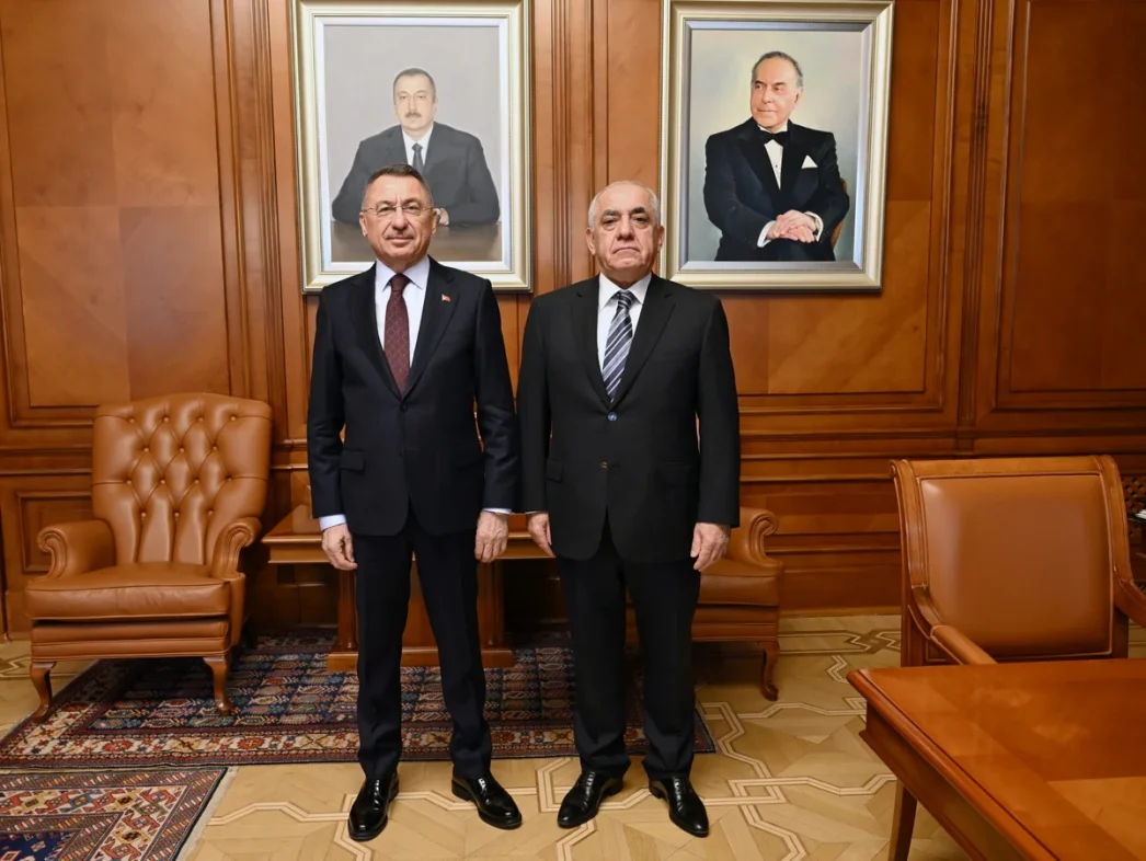 Али Асадов и Фуат Октай обсудили перспективы азербайджано-турецкого взаимодействия