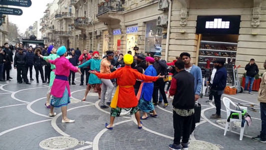 Индийский туристический десант вновь высадился в Баку