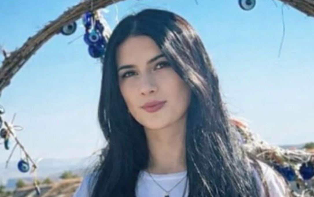 Учительница, пострадавшая при стрельбе в лицее İdrak, выписана из больницы