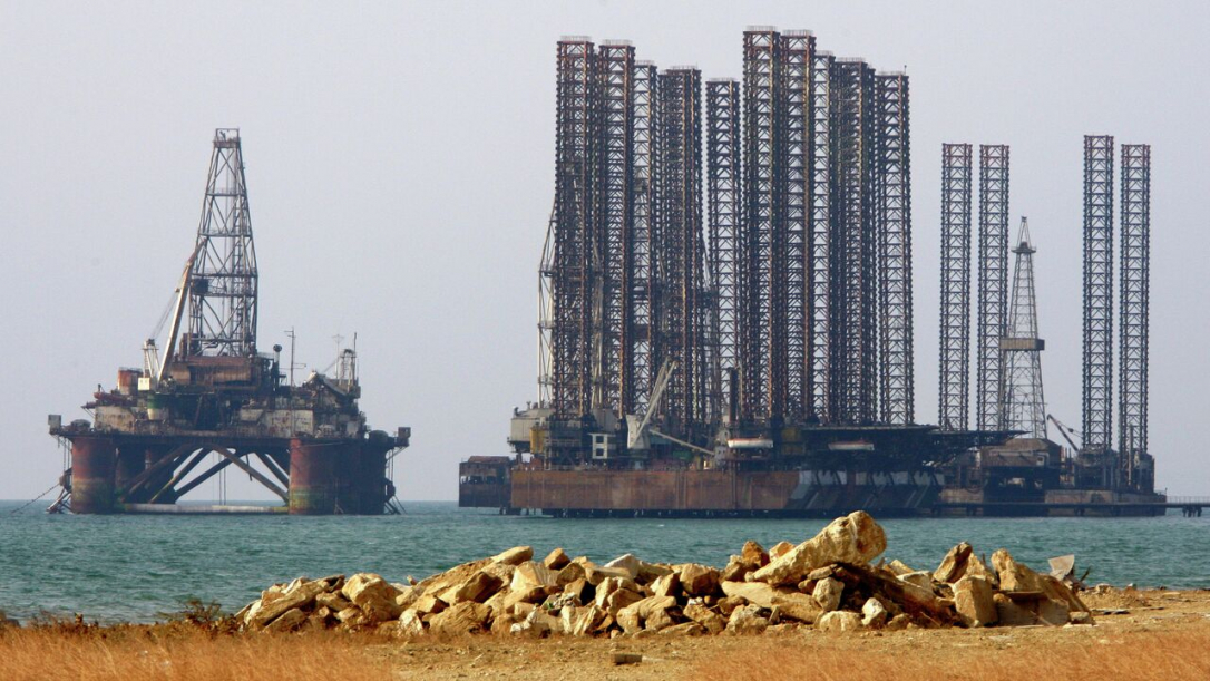 SOCAR и BP договорились о совместных исследованиях на Каспии