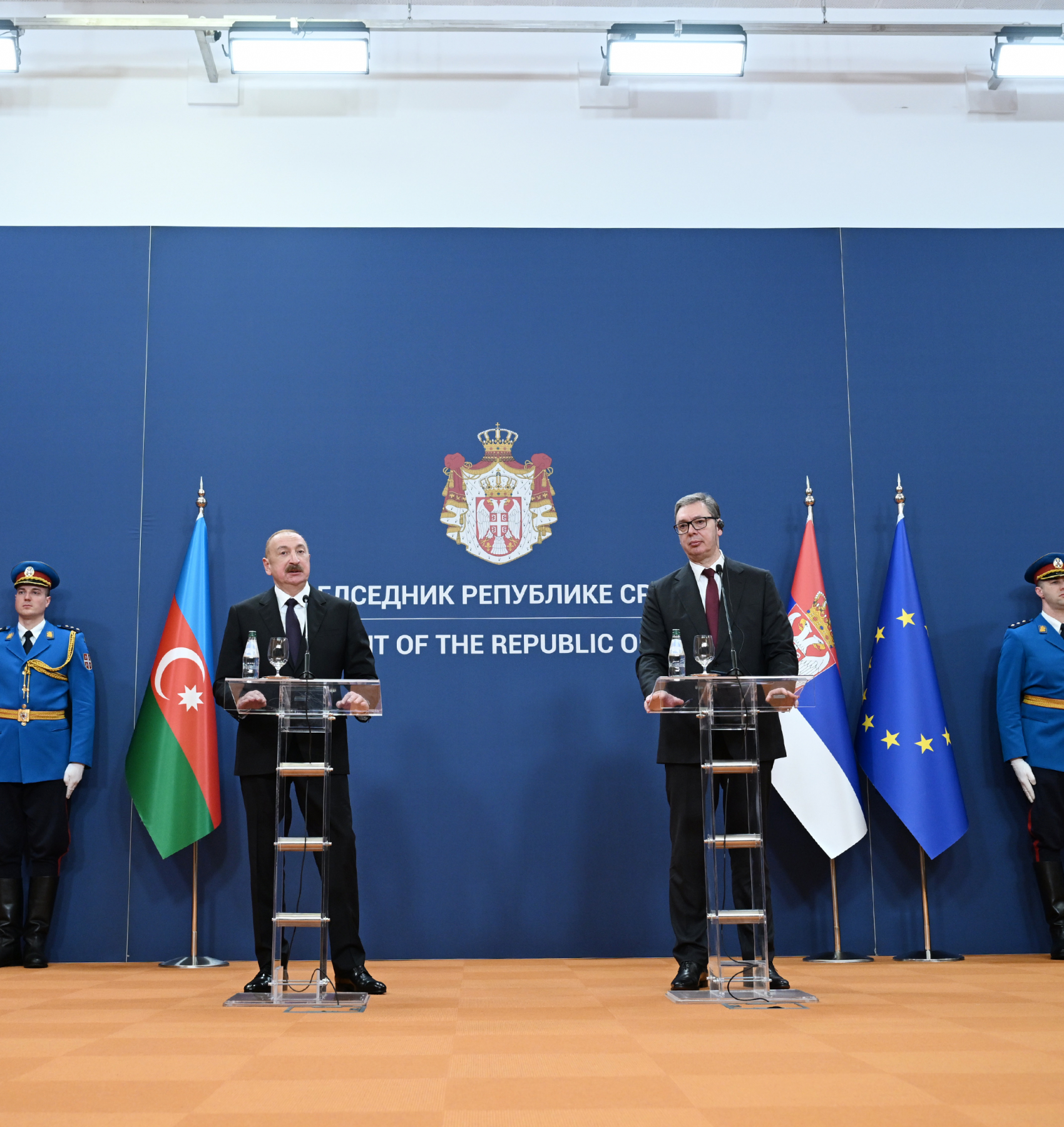 Алиев встретился с Вучичем, состоялся обмен документами между странами