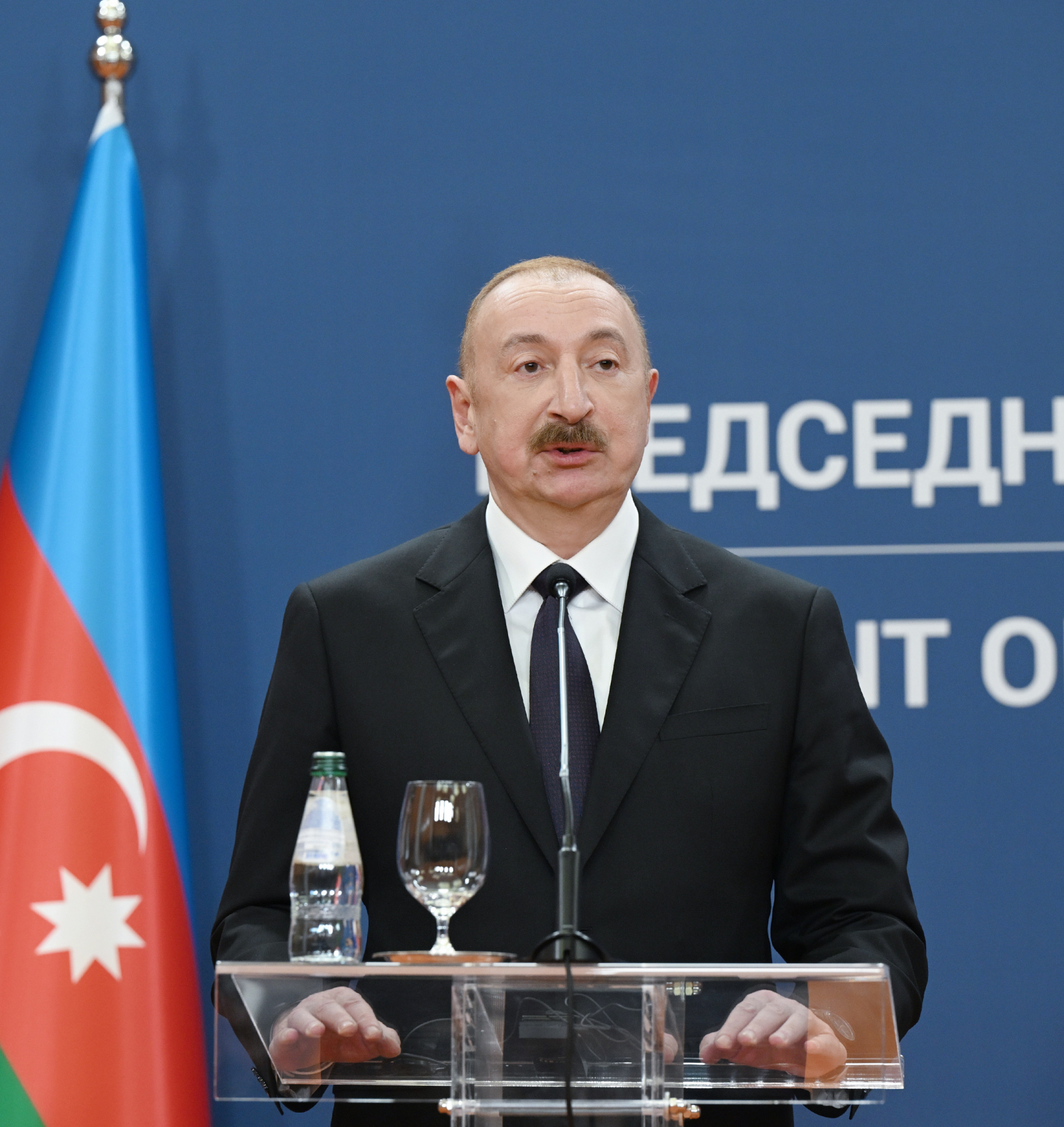 Алиев встретился с Вучичем, состоялся обмен документами между странами