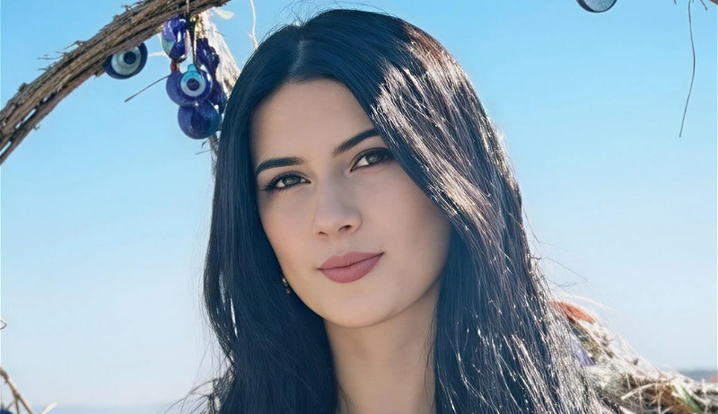 Стало известно состояние учительницы, раненой в лицее İdrak