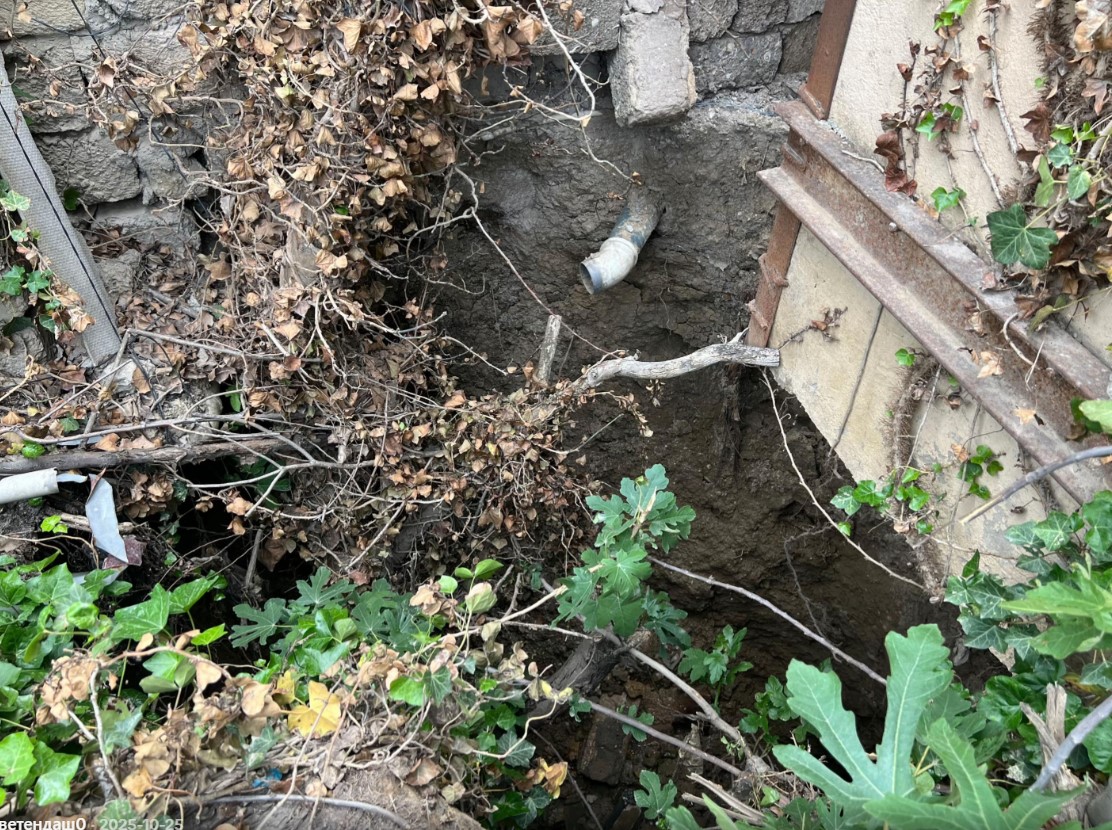 «На пороховой бочке»: жители Хатаи могут лишиться крова из-за попустительства госструктур