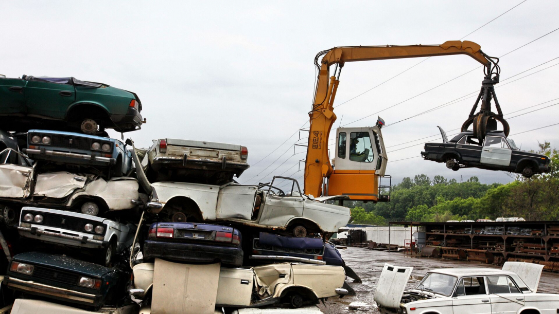 Утилизаторы предложили пересмотреть выплаты за сдачу старых автомобилей
