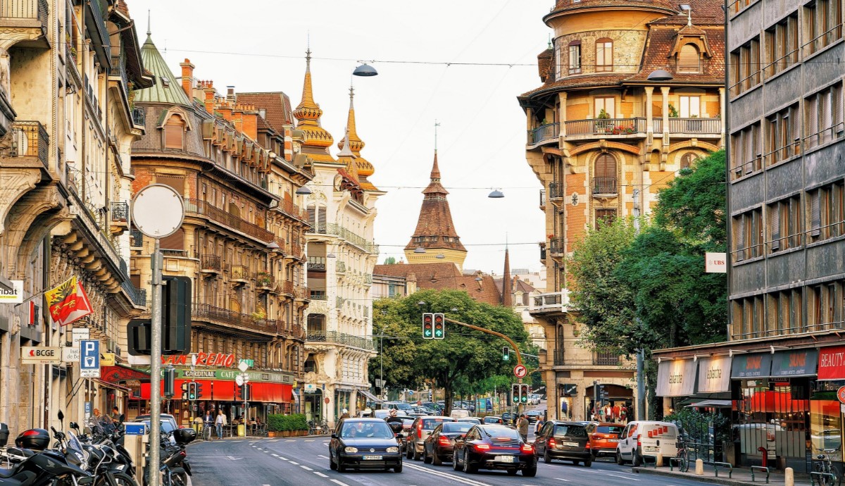 Глава МИД Омана подтвердил грядущие переговоры США-Иран в Женеве