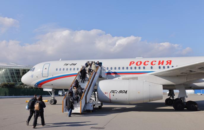 Самолет МЧС вылетел в Азербайджан за россиянами 2 Самолет МЧС вылетел в Азербайджан за россиянами