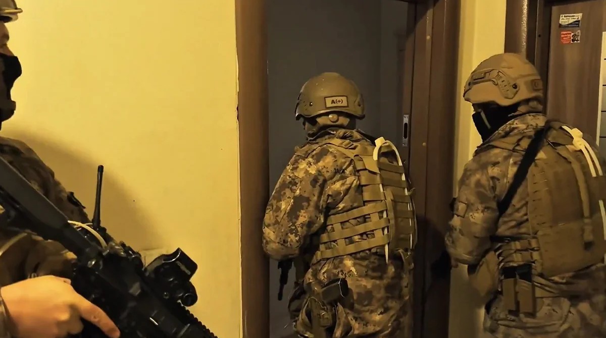 В Турции раскрыли преступную сеть кибермошенников