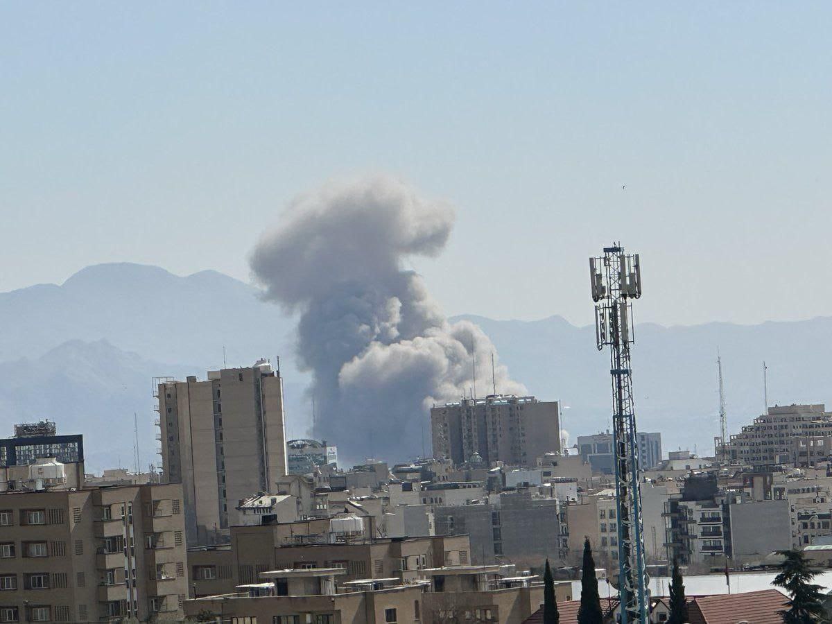 Иран и Израиль возобновили обмен ударами