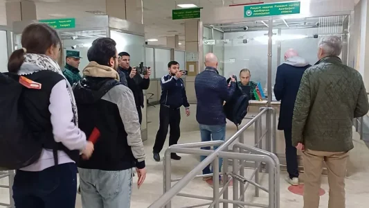 Дипмиссия Австрии в Иране эвакуирована в Азербайджан