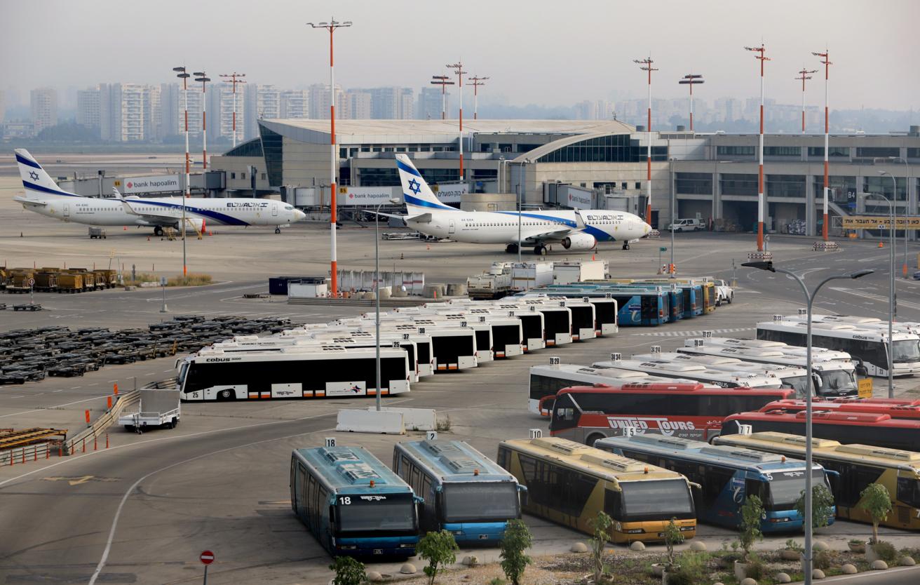 Иран заявил об ударе беспилотниками по аэропорту Бен-Гурион 2 Иран заявил об ударе беспилотниками по аэропорту Бен-Гурион