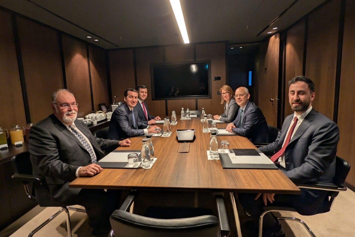 Хикмет Гаджиев встретился в Будапеште с главным советником президента Турции