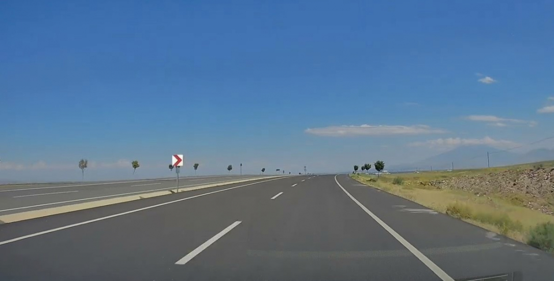 Для перевозки пассажиров между Нахчываном и Игдыром выделен бесплатный транспорт