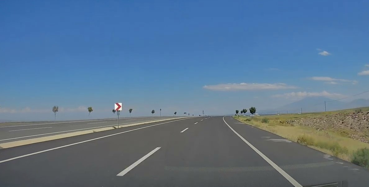 Для перевозки пассажиров между Нахчываном и Игдыром выделен бесплатный транспорт