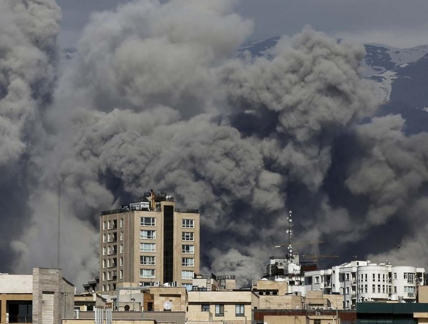 Иранский пасьянс: война, переговоры и борьба за власть