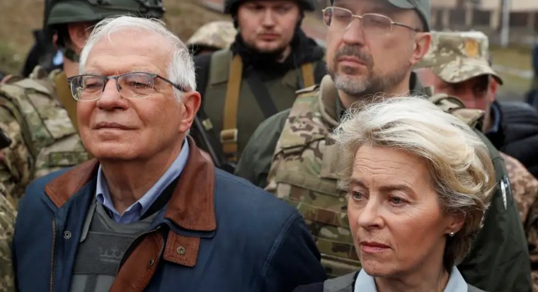 Боррель обвинил фон дер Ляйен в узурпации власти и потакании США