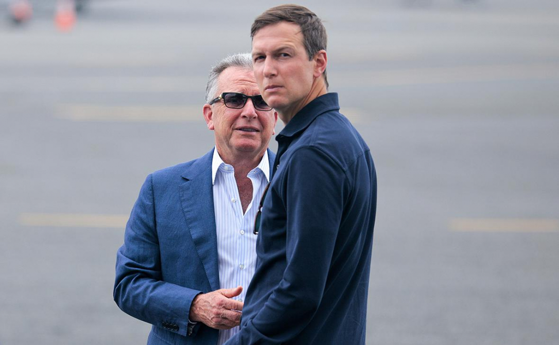 Иран отказался от контактов с переговорщиками Трампа, обвинив их в "предательстве"