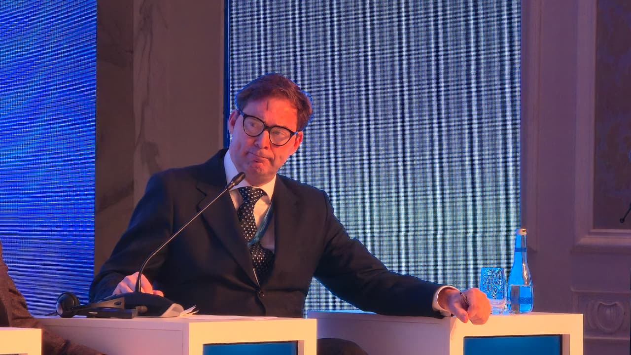 Тобиас Эллвуд: Существует вероятность глобального конфликта