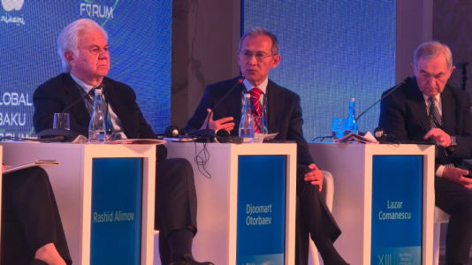 Джоомарт Оторбаев: Показатель контейнерных перевозок по Среднему коридору вырос на 93%