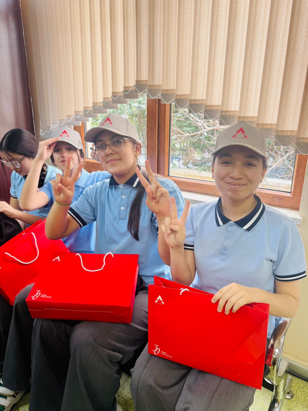 Обучающее мероприятие для школьников от страховой компании А-Qroup