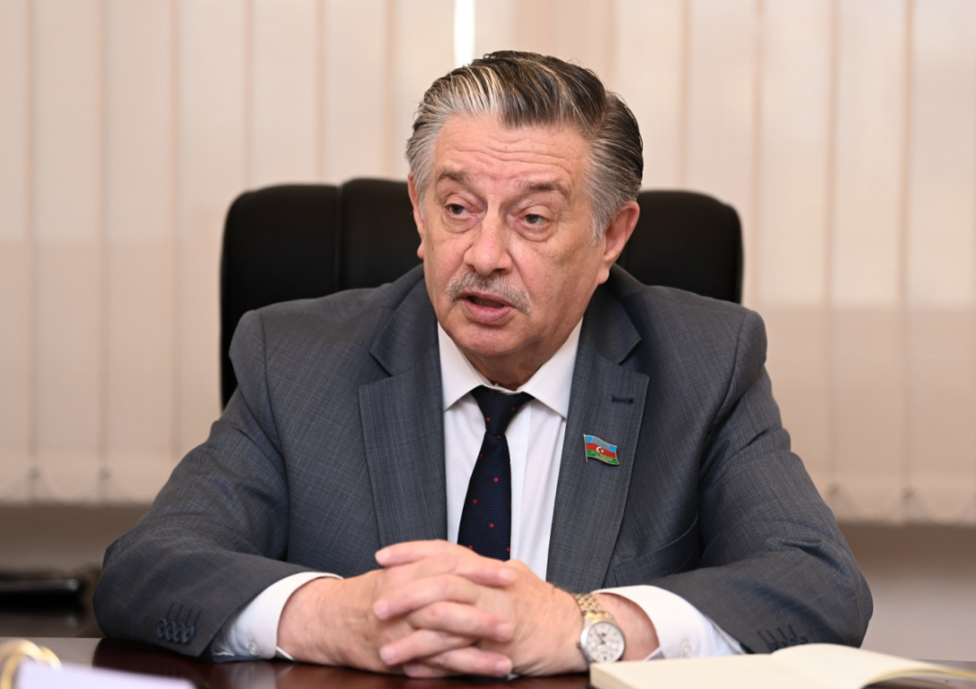 Ильхам Алиев наградил Михаила Забелина