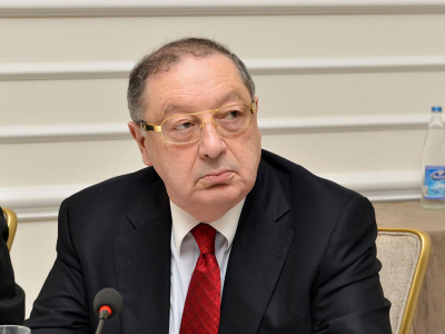 Президент наградил Джамиля Алиева орденом «Истиглал»