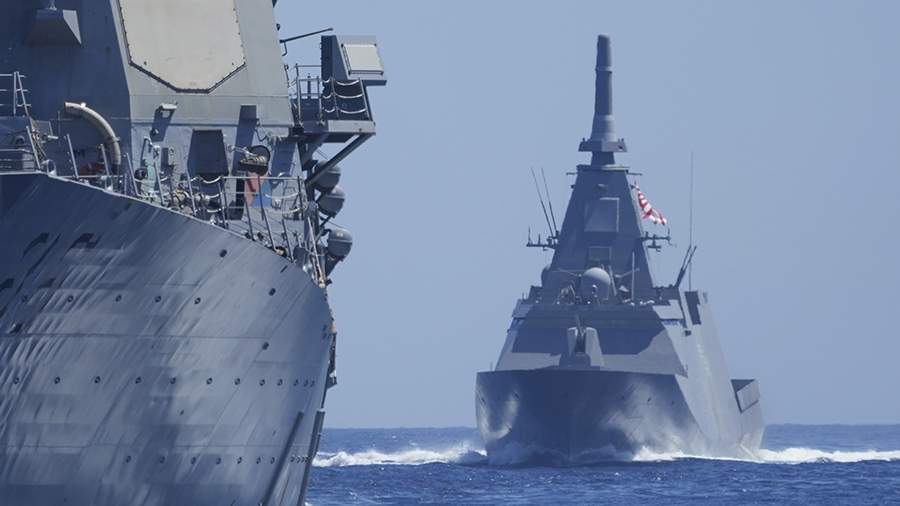 Япония формирует эскадру ВМС в районе Тайваня