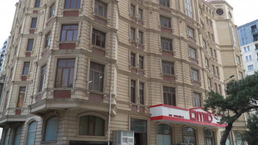 МЧС закрыло магазин стройматериалов в Баку