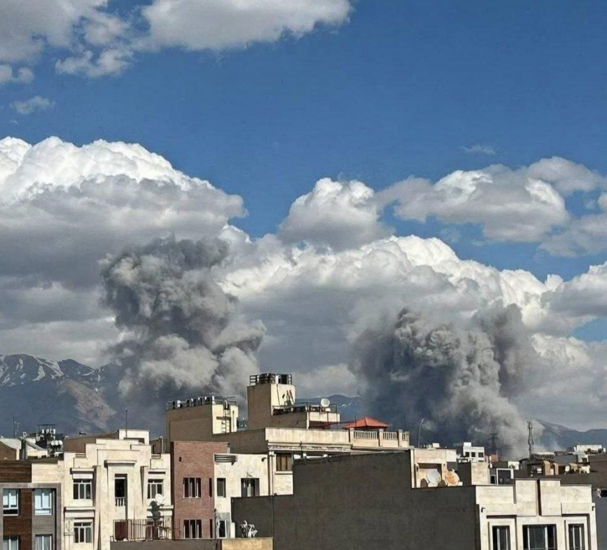 Даже оппозиционные иранцы перестали поддерживать удары США по стране