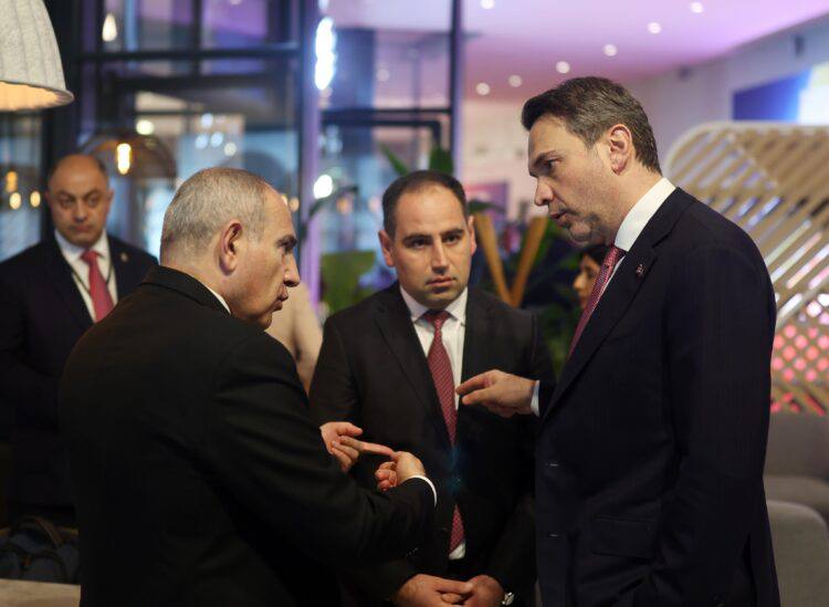 В Париже прошла встреча представителей Турции и Армении