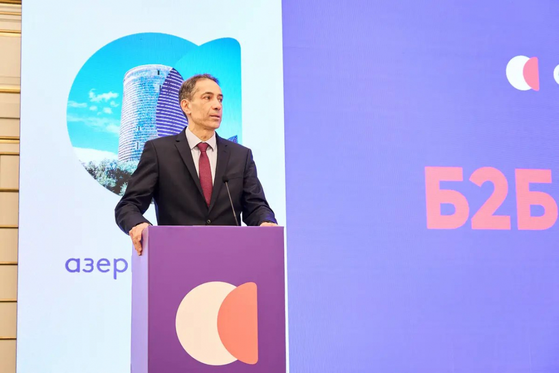 Мустафаев: Азербайджан и Россия работают над полным восстановлением отношений