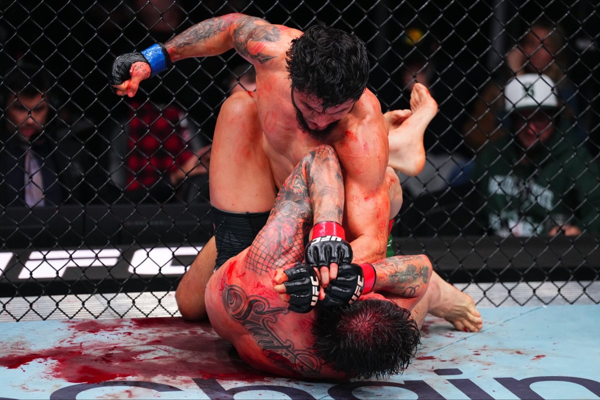 Мусаев одержал первую победу в UFC