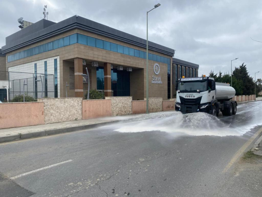 В Баку прошли масштабные работы по очистке улиц