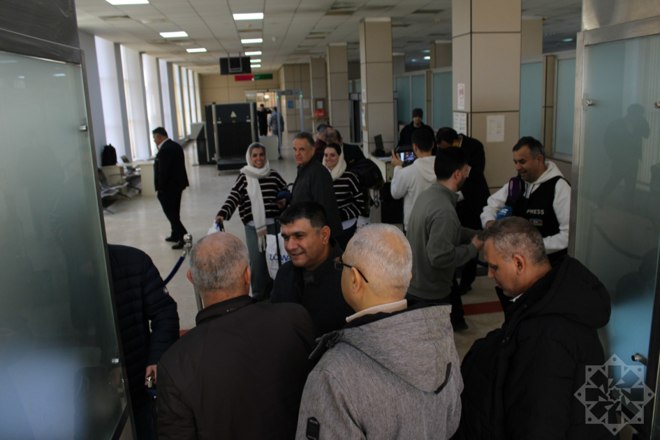 Иранские пилоты и члены экипажа вернулись на родину через Азербайджан