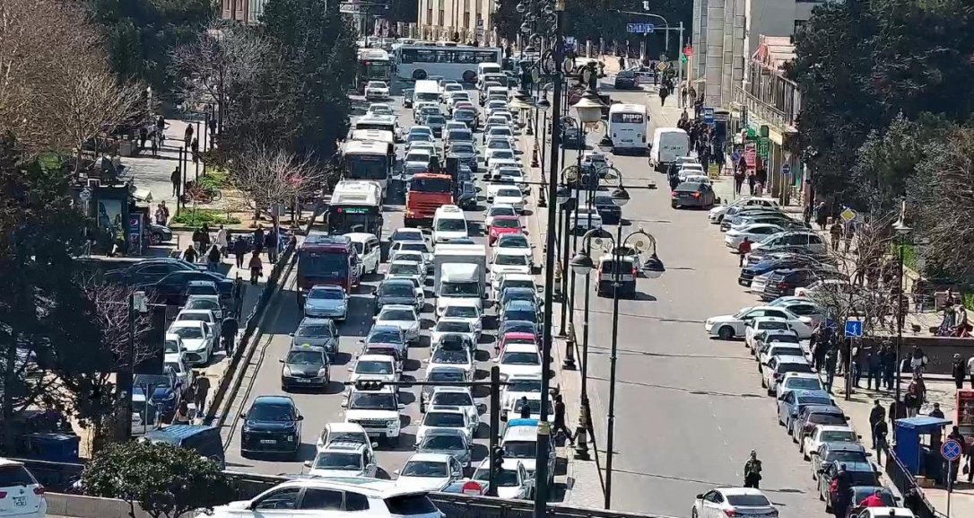 Транспортный коллапс в Баку