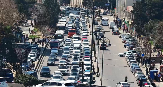 Транспортный коллапс в Баку