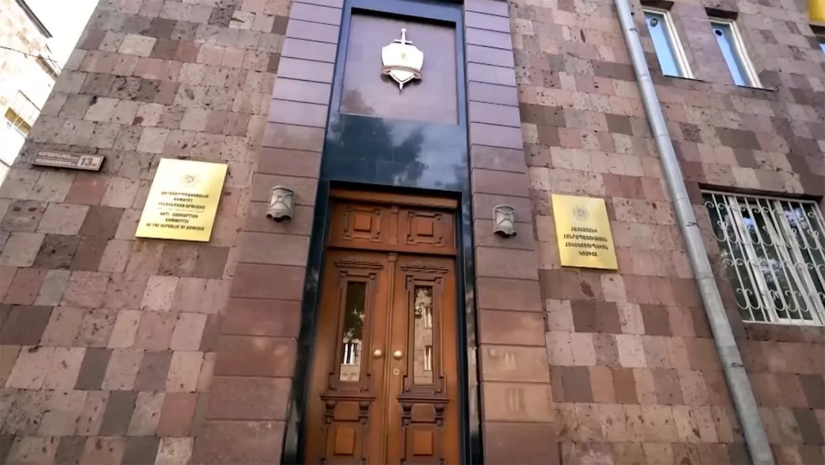 В Армении снова задерживают сторонников партии Карапетяна