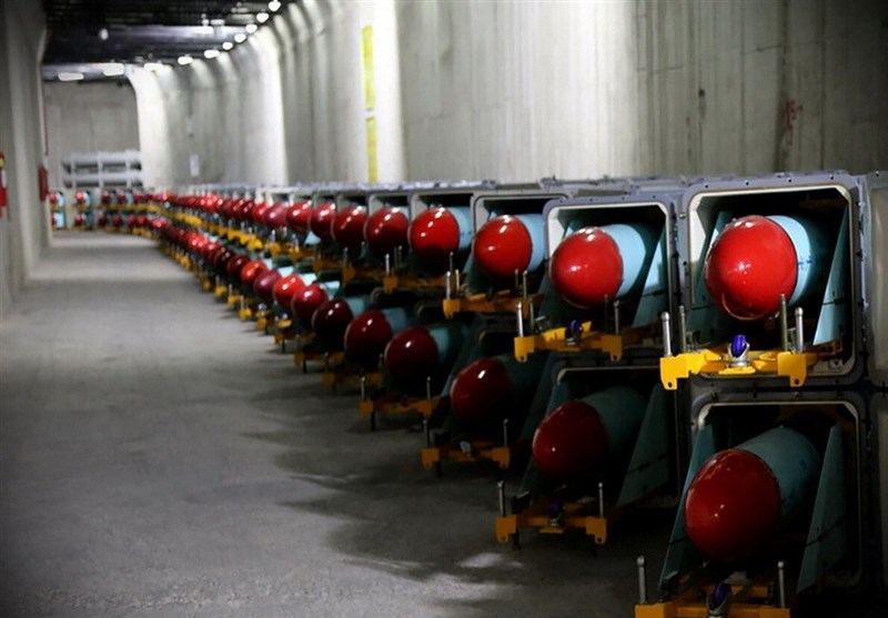 Иран привел в боеготовность все военные базы