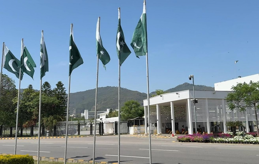 Пакистан ожидает ответа Ирана по участию в переговорах с США