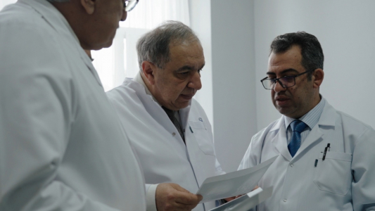 В Азербайджане проведена сложнейшая операция по восстановлению челюсти